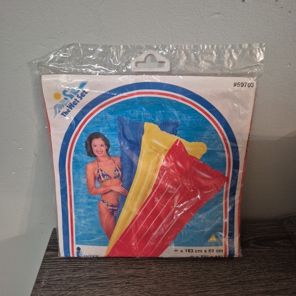 Vintage Inflatable Air Mat The Wet Set 72" X 27" Intex Red w/Pillow NEW 1999